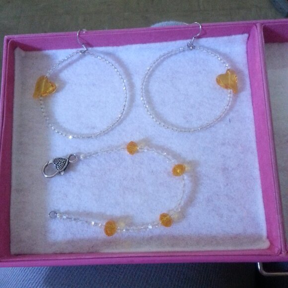 Swarovski Crystal Hand-Made Jewelry set Earring Yellow White Hoop Hear Bracelet. - Picture 2 of 8